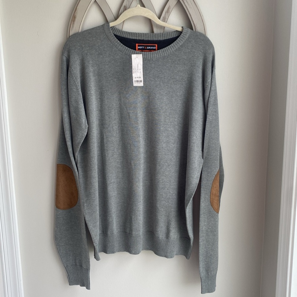 Mott & Grand Men's heather Gray with elbow patches Sweater size XL